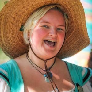 Meet your Posher, Chynna